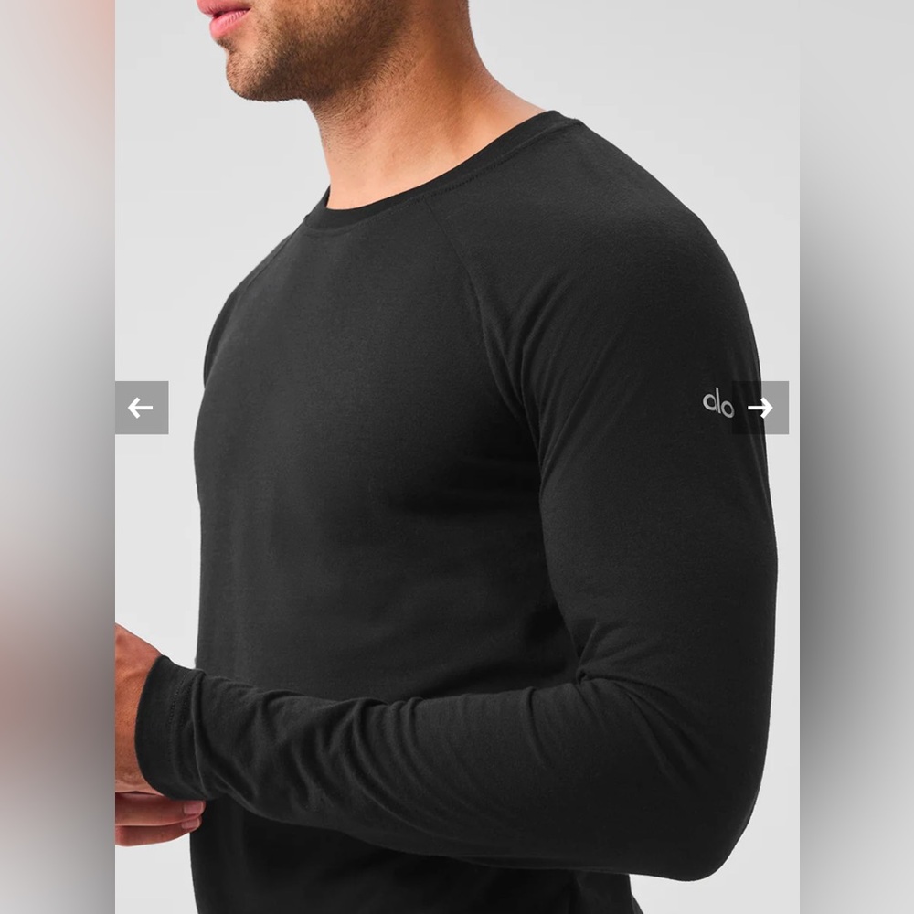 Alo Black Triumph Long Sleeve Tee
